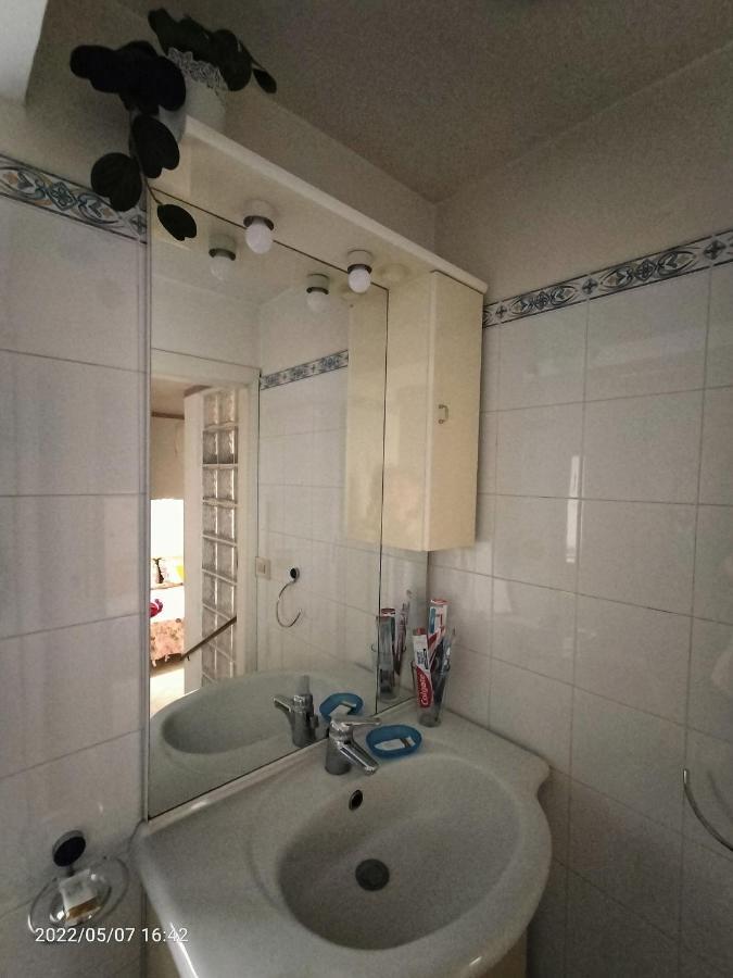Beatrice Apartment Con 1Camera Da Letto, Un Soggiorno Cucina E Bagno Scordia Luaran gambar